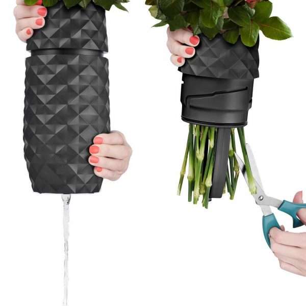 Amaranth Vase in Black